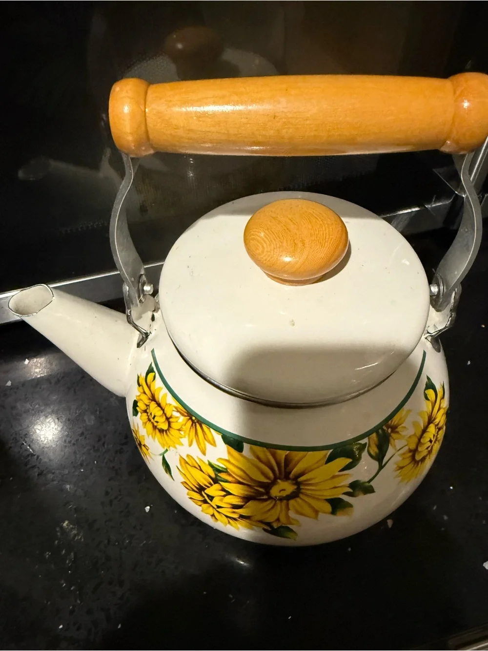 Enamel Sunflower Teapot with Wooden Handle